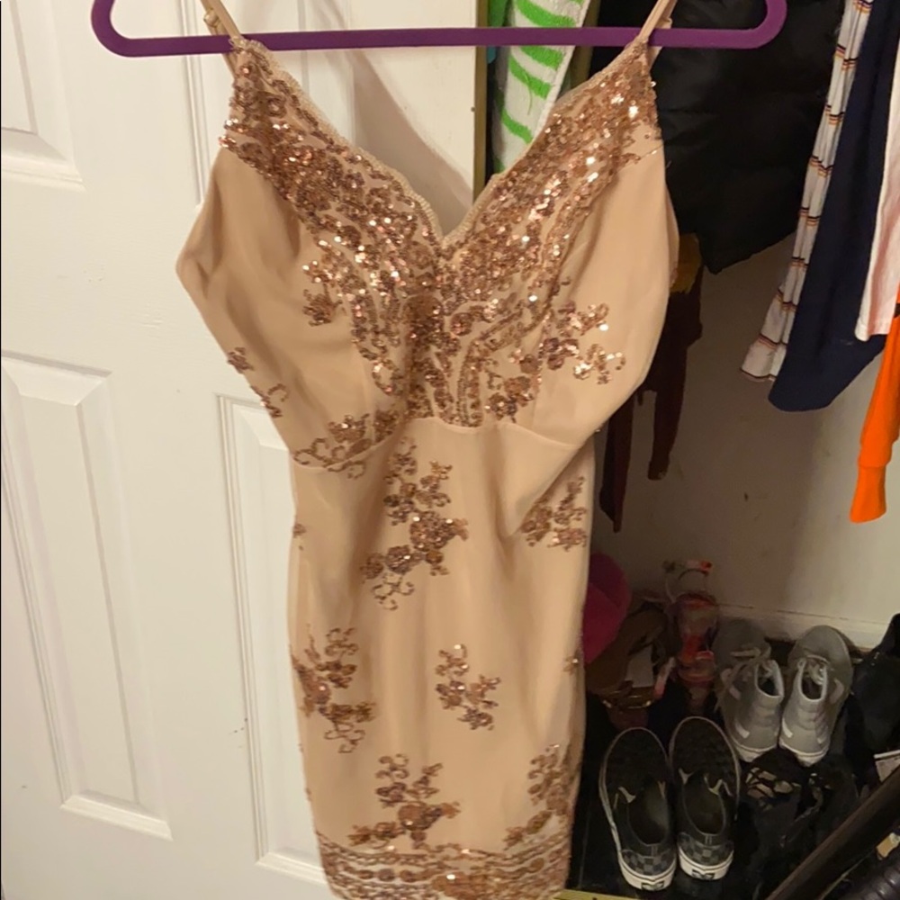 Fitted dress